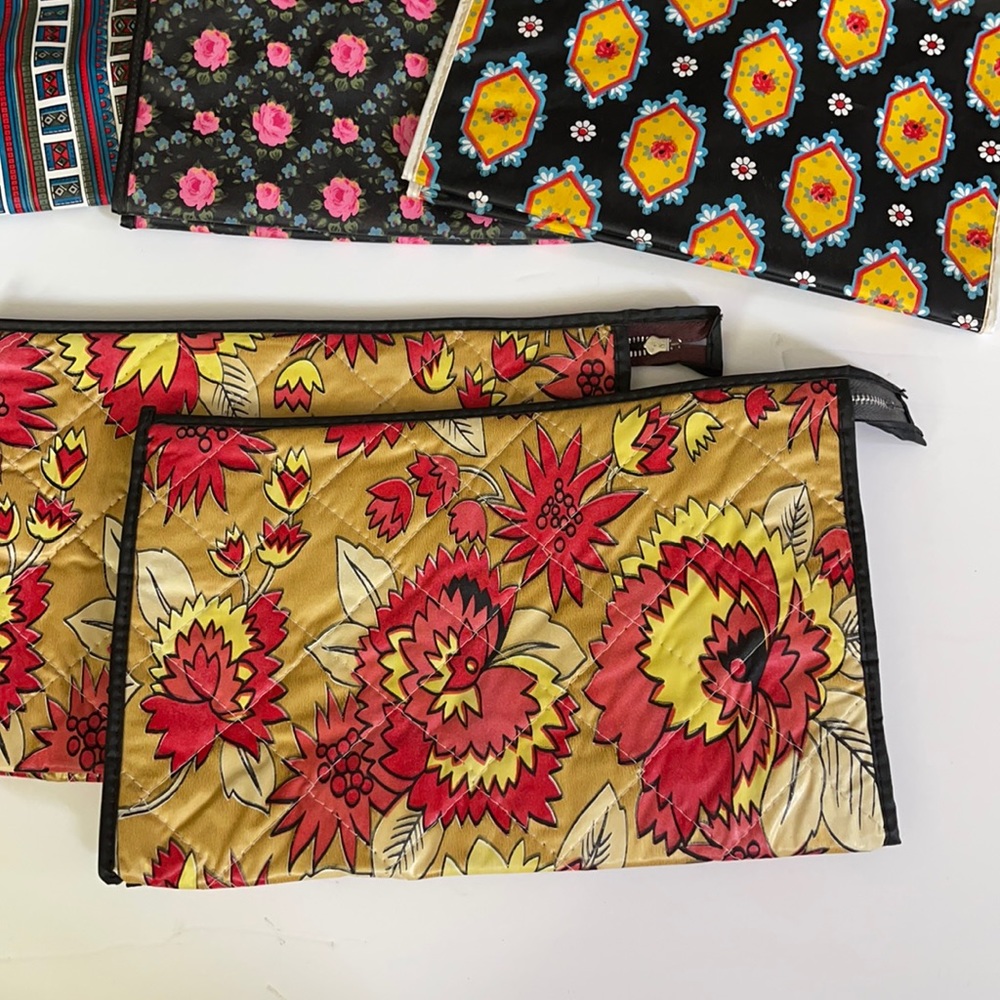 RARE vintage quilted makeup bag